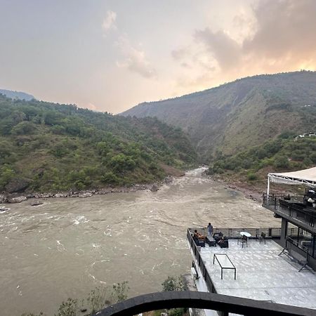 Hotel La Orilla Muzaffarabad Buitenkant foto