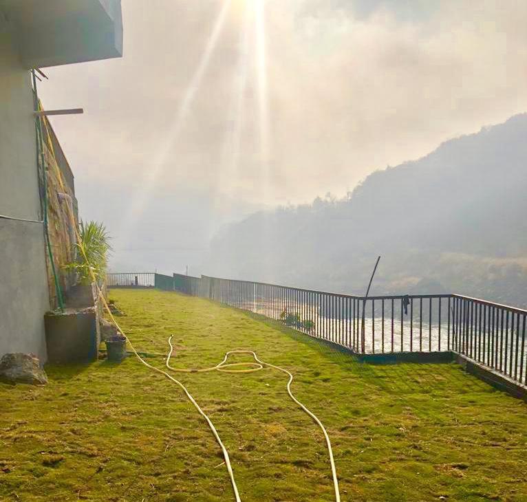 Hotel La Orilla Muzaffarabad Buitenkant foto