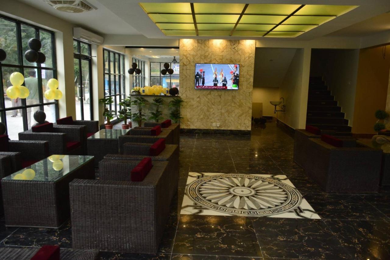 Hotel La Orilla Muzaffarabad Buitenkant foto